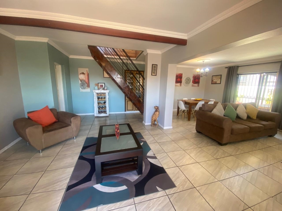 3 Bedroom Property for Sale in Soneike Western Cape